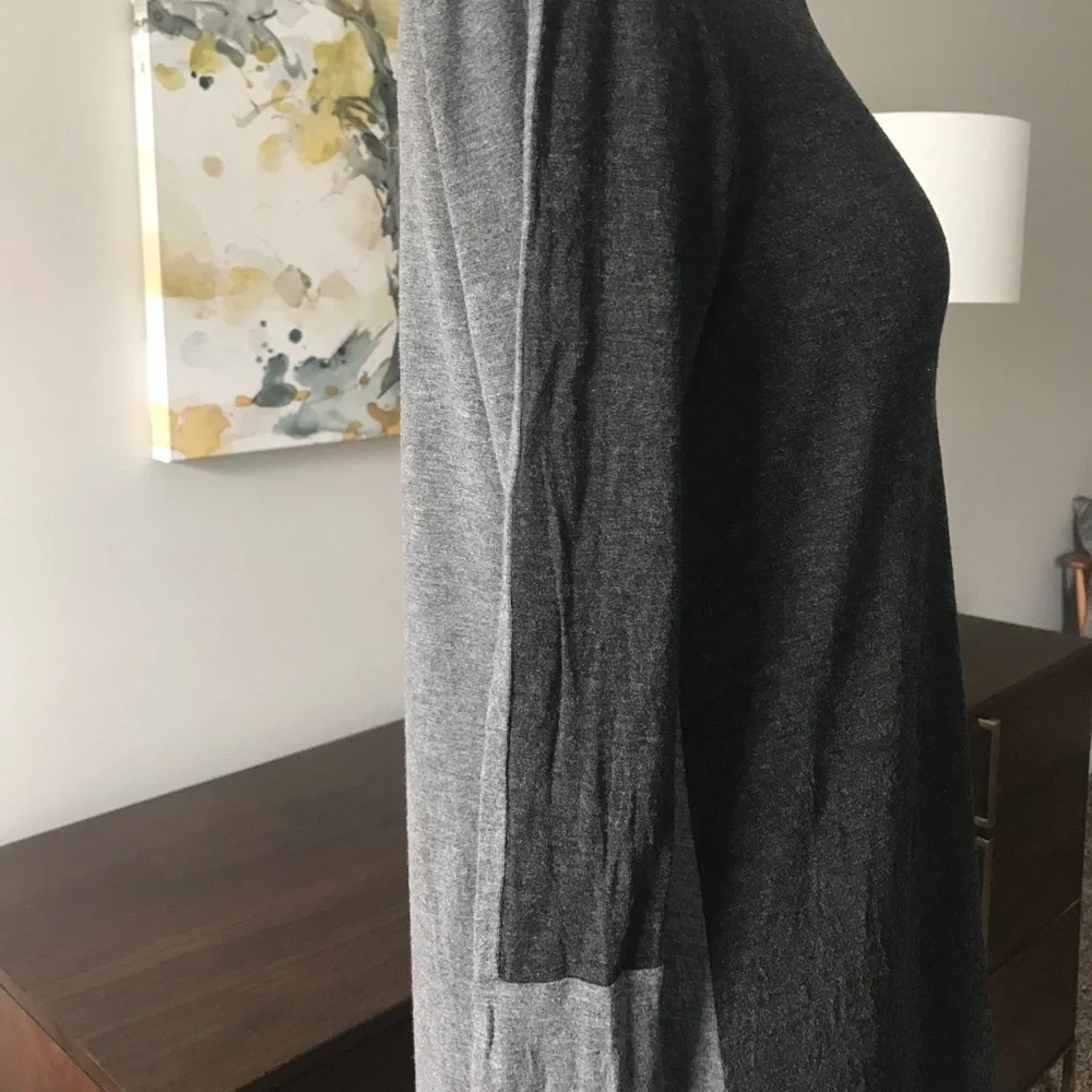 Heather by Bordeaux Gray Tunic Top - Picture 6 of 10